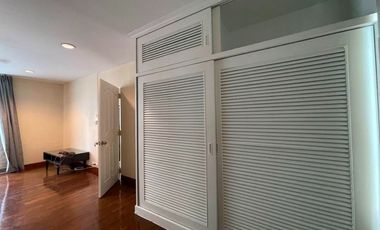 Baan Klang Krung Thonglor mid of Sukhumvit 55 Near BTS Thonglor . The best Location