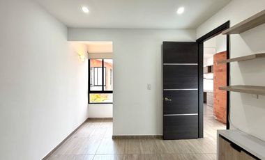 Extraordinaria casa remodelada de 152 m2, 3 Alcobas, 3 baños y estudio en Veracruz Conjunto Residencial. Tulipanes. Dosquebradas.