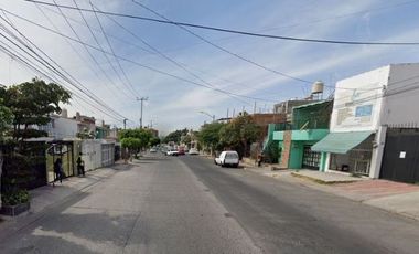 CASA EN VENTA COLONIA LOMAS DE INDEPENDENCIA POR REMATE, EXCELENTE OPORTUNIDAD!
