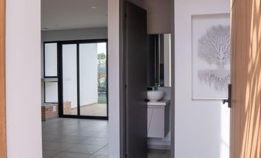 Oportunidad Única de Negocio Exclusiva Casa en Antawara Reservado