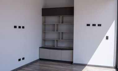 Oportunidad Única de Negocio Exclusiva Casa en Antawara Reservado