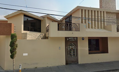 VENTA DE CASA EN COLONIA SAN SEBASTINA, TECAMACHALCO, PUEBLA