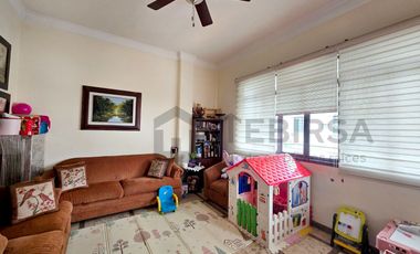 Departamento en Venta, 2do Piso, Remodelado - Escobedo y Padre Solano, Centro de Guayaquil