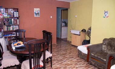 VENTA DE CASA EN AV. UNIVERSITARIA – COMAS