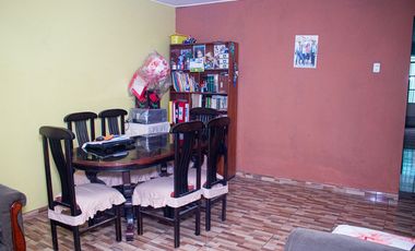 VENTA DE CASA EN AV. UNIVERSITARIA – COMAS