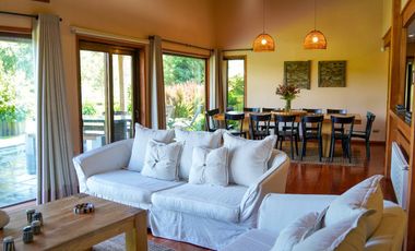 Arriendo de 2 Casas Exclusivas en Lago Ranco, Futrono: Capacidad para 14 Personas cada una, en Condominio Privado con playa y marina
