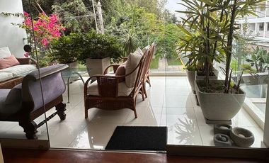 Venta - Dpto Exclusivo Frente a Parque - 2° Piso - 316 m² - Terraza Techada - 3 Dorm. - 3 Cocheras