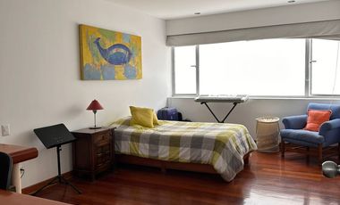 Venta - Dpto Exclusivo Frente a Parque - 2° Piso - 316 m² - Terraza Techada - 3 Dorm. - 3 Cocheras