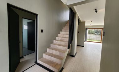 Se arrienda hermosa casa mediterranea en Mirador de Nogales, Machali