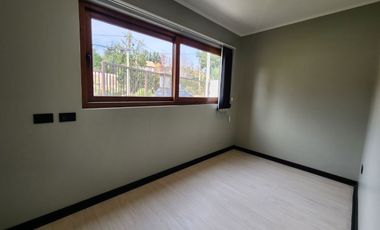 Se arrienda hermosa casa mediterranea en Mirador de Nogales, Machali