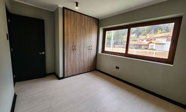 Se arrienda hermosa casa mediterranea en Mirador de Nogales, Machali