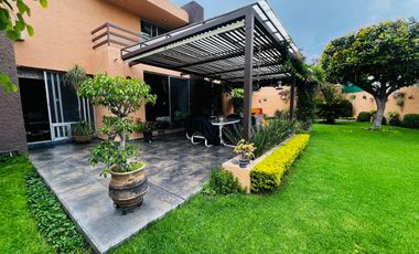 CASA EN RENTA SOBRE SALVADOR NAVA EN EL DIVINO MAESTRO