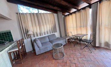 RENTO DEPARTAMENTO AMUEBLADO CENTRICO 2DO PISO CON TERRAZA EN SAN MIGUEL DE ALLENDE GUANAJUATO