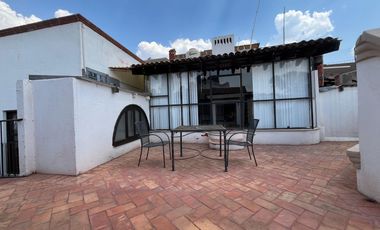 RENTO DEPARTAMENTO AMUEBLADO CENTRICO 2DO PISO CON TERRAZA EN SAN MIGUEL DE ALLENDE GUANAJUATO