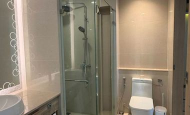 ให้เช่าคอนโดหรูวิวทะเล The Riviera Wongamat Beach Pattaya 1 Bedroom 45 Sq.m.  High Floor Walking Distance to the Beach Near Terminal 21 Pattaya