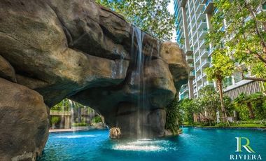 ให้เช่าคอนโดหรูวิวทะเล The Riviera Wongamat Beach Pattaya 1 Bedroom 45 Sq.m.  High Floor Walking Distance to the Beach Near Terminal 21 Pattaya