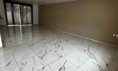 CASA EN RENTA VISTAS ALTOZANO MORELIA