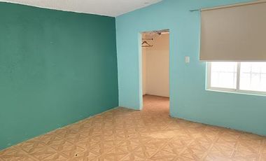 Se Vende Casa Comercial y Habitacional en los Reyes Ixtacala, Estado de Mexico