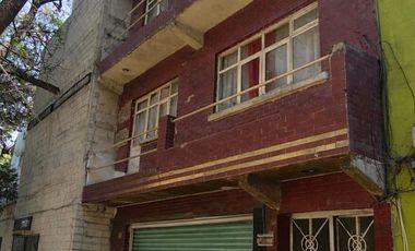 Se Vende Edificio Comercial y Habitacional en Congreso de la Union Venustiano Carranza