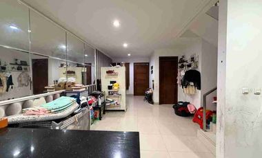 termurah! rumah lux furnish sayap bkr suryalaya bandung tengah