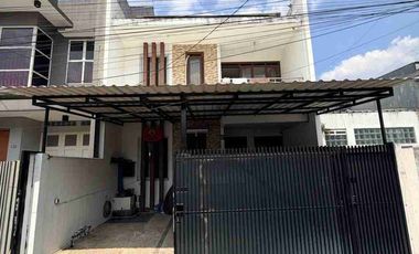 termurah! rumah lux furnish sayap bkr suryalaya bandung tengah