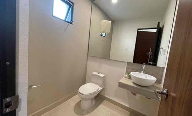 CASA EN VENTA DE 2 RECÁMARAS CON AMPLIO JARDÍN Y PRECIO DE OPORTUNIDAD $2̶,3̶2̶0̶,0̶0̶0̶.̶0̶0̶ $2,220,000