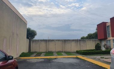 Casa en Los Héroes Toluca! Seguridad 24/7, 2 Recamaras / Un lugar de estacionamiento