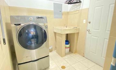 CASA EN VENTA AL PONIENTE