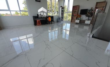 RUMAH CLUSTER 2 LANTAI DIJUAL DI SOLO BARU DEKAT RS INDRIATI, THE PARK MALL, PAKUWON MALL DAN PUSAT BISNIS SOLO BARU