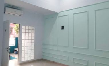 Di Jual RUMAH BAGUS SIAP HUNI Dekat Stasiun di PERMATA DEPOK REGENCY