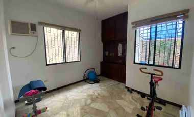 vendo casa puerto azul