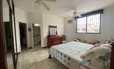 vendo casa puerto azul