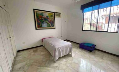 vendo casa puerto azul