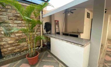 vendo casa puerto azul