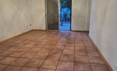 Arriendo casa Los Aliaga, Eduardo Castillo Velasco.- Ñuñoa