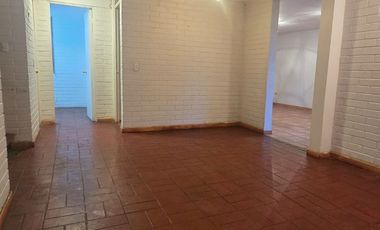 Arriendo casa Los Aliaga, Eduardo Castillo Velasco.- Ñuñoa