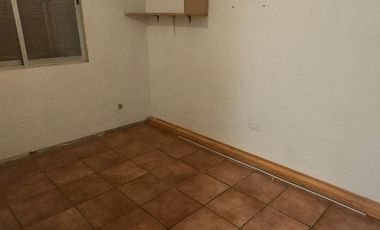Arriendo casa Los Aliaga, Eduardo Castillo Velasco.- Ñuñoa