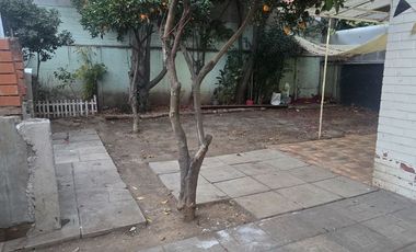 Arriendo casa Los Aliaga, Eduardo Castillo Velasco.- Ñuñoa