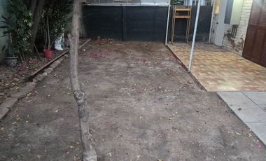Arriendo casa Los Aliaga, Eduardo Castillo Velasco.- Ñuñoa