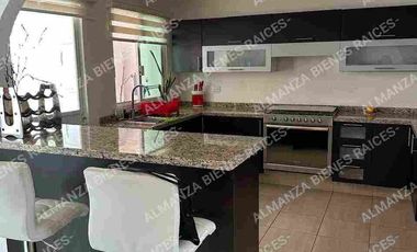 Casa en renta amueblada en Juriquilla Santa Fé Querétaro