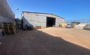 Se Vende Terreno Superficie: 1.500 m2 (15m de frente por 26m de fondo)