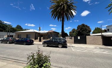 Casa en venta, sector Centro Coelemu.
