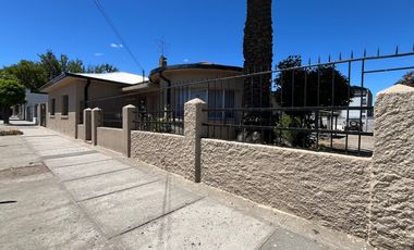 Casa en venta, sector Centro Coelemu.