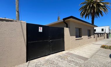 Casa en venta, sector Centro Coelemu.