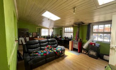 Casa en venta, sector Centro Coelemu.