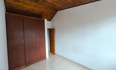SE ARRIENDA CASA URBANIZACION LA ALEGRIA - CHIA