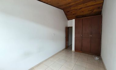 SE ARRIENDA CASA URBANIZACION LA ALEGRIA - CHIA