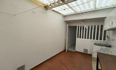 SE ARRIENDA CASA URBANIZACION LA ALEGRIA - CHIA