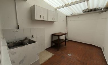 SE ARRIENDA CASA URBANIZACION LA ALEGRIA - CHIA