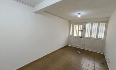 SE ARRIENDA CASA URBANIZACION LA ALEGRIA - CHIA